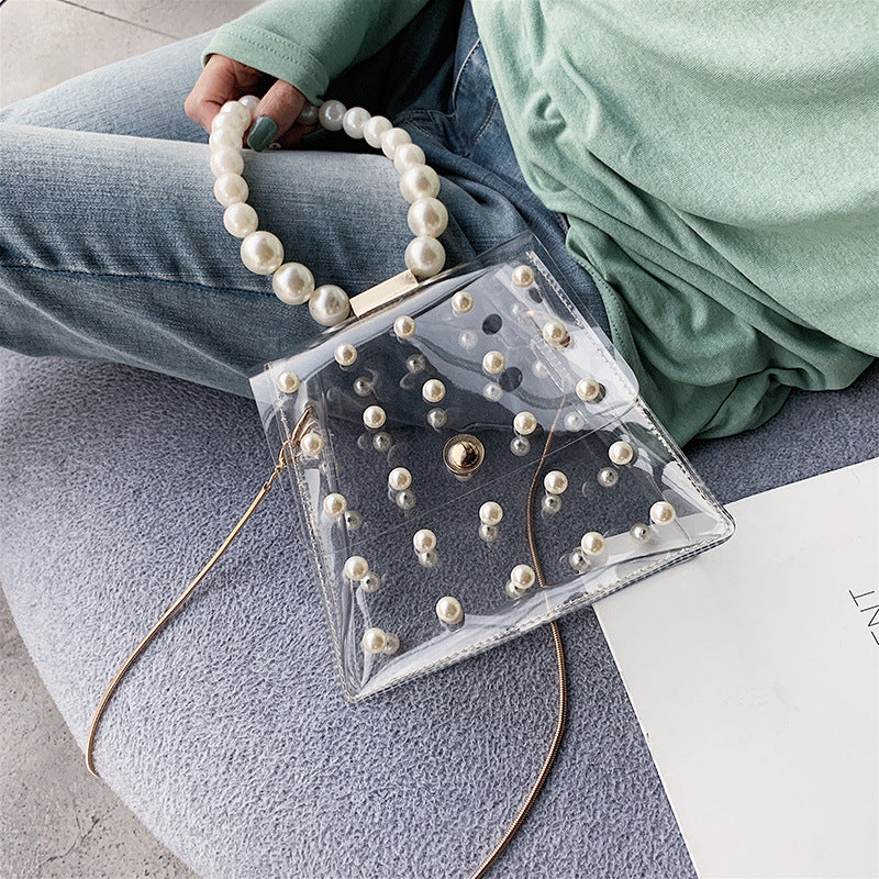 Chain pearl shoulder bag