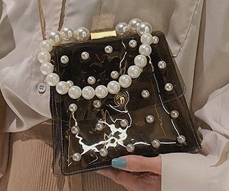 Chain pearl shoulder bag