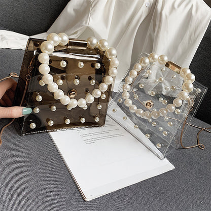 Chain pearl shoulder bag